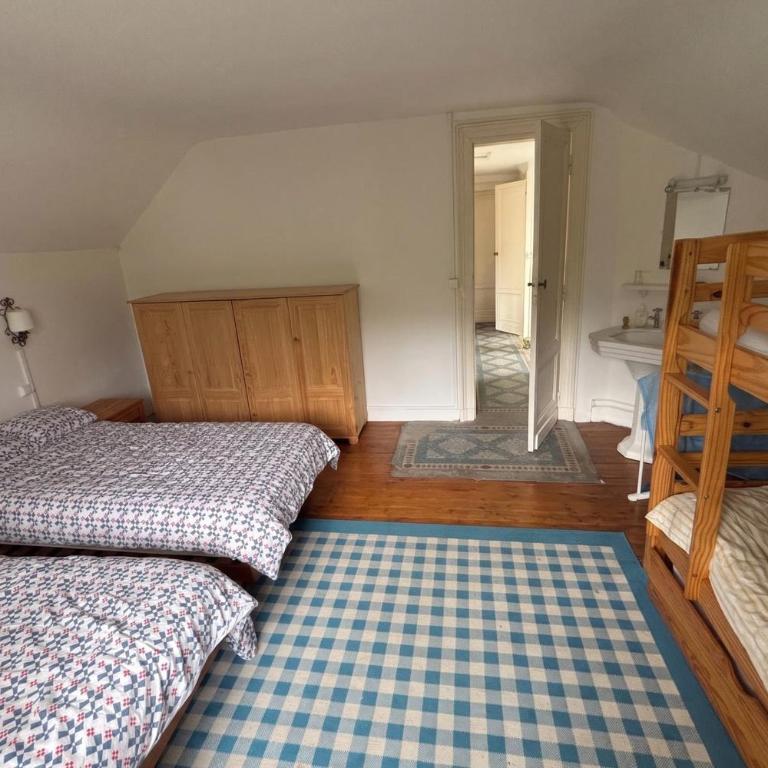Large family villa 50m from the beach - Vacation Home - 15