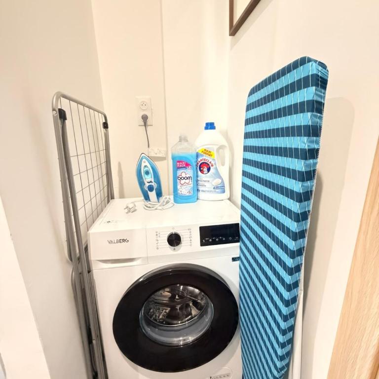 Metz 8 couchages 2 salle de bains, 2 wc 1terrasse - Apartment mit 2 Schlafzimmern - 38