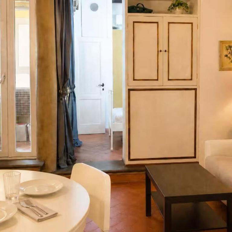 Borgo Allegri Apartment - One-Bedroom Apartment - 17