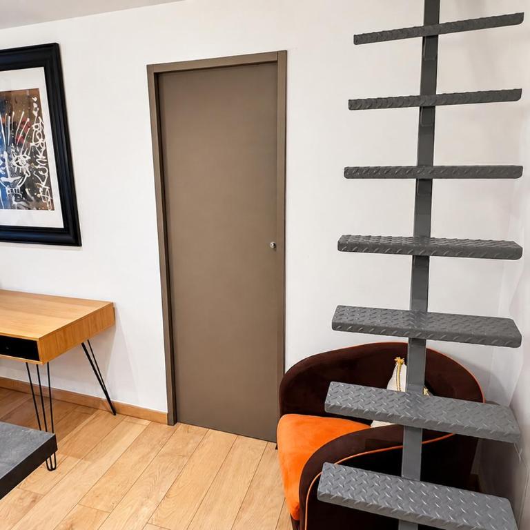 CLIM - 1 ch 1 sdb - Duplex moderne - Appartement en Duplex - 16