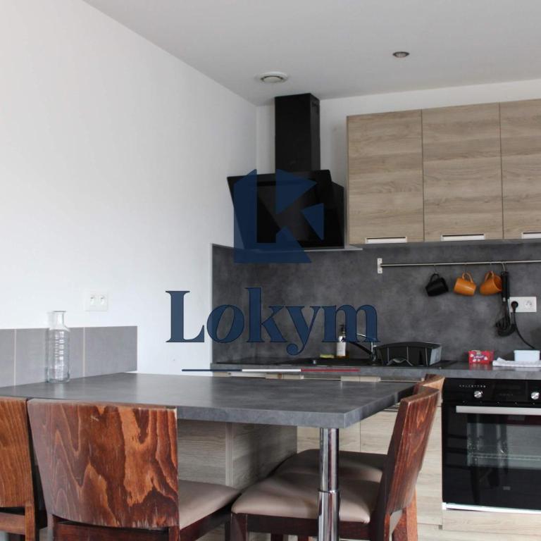 Garçonnière - Appt cosy & parking à 9 min de Jaude - Appartement - 1