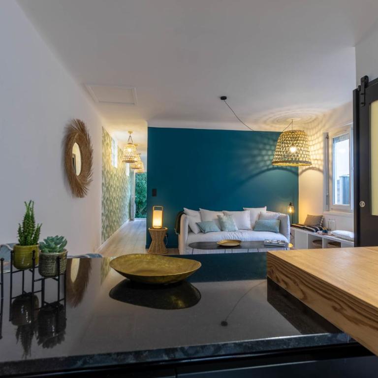 COCOON KEYWEEK Holiday House with lovely patio in Biarritz city center - Maison de Vacances - 12