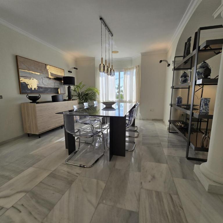 Large Family Villa 500m From Beach with Stunning Views - 6 bedroom Villa - 15