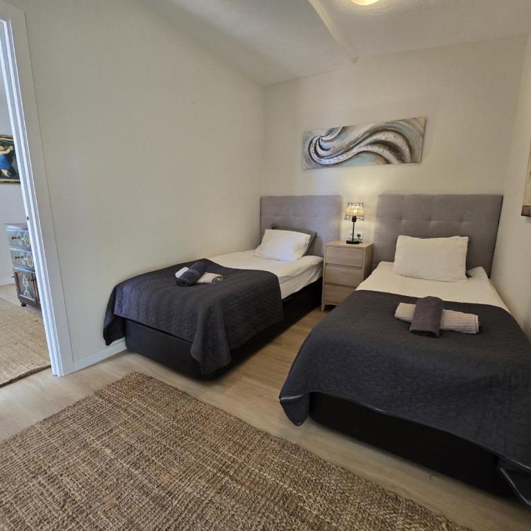 Large Family Villa 500m From Beach with Stunning Views - 6 bedroom Villa - 28