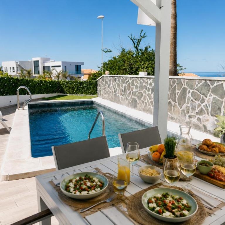 Tranquil 2BR Villa :Private Pool & Ocean Views - Villa Deluxe - 55