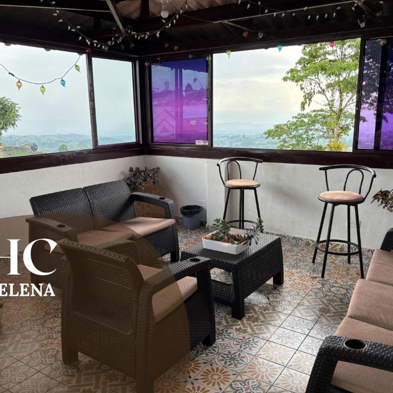 HC Helena - Seven-Bedroom House - 8