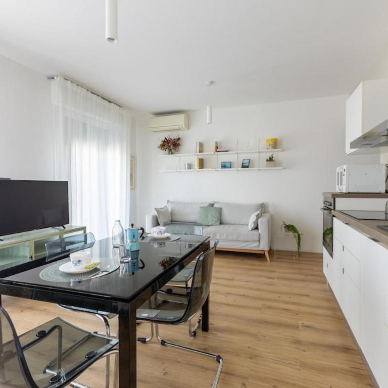 HOST4U- Scarsellini Apartment - Appartamento con 2 Camere da Letto - 22