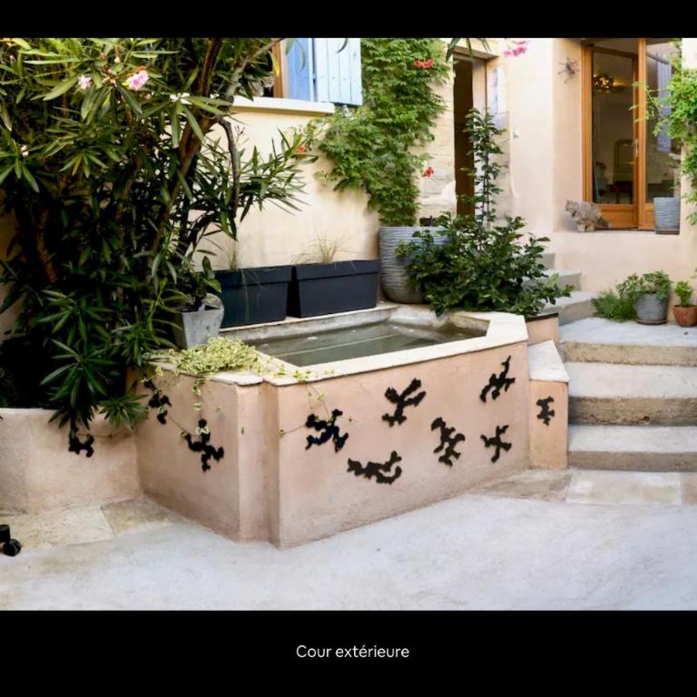 Maison de village au pied du Ventoux avec bassin - Maison 3 Chambres - 6