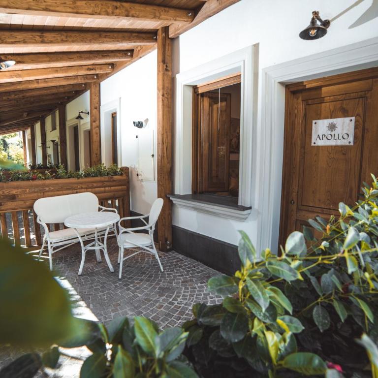 Relais Country House - Camera Matrimoniale con Vista Giardino - 2