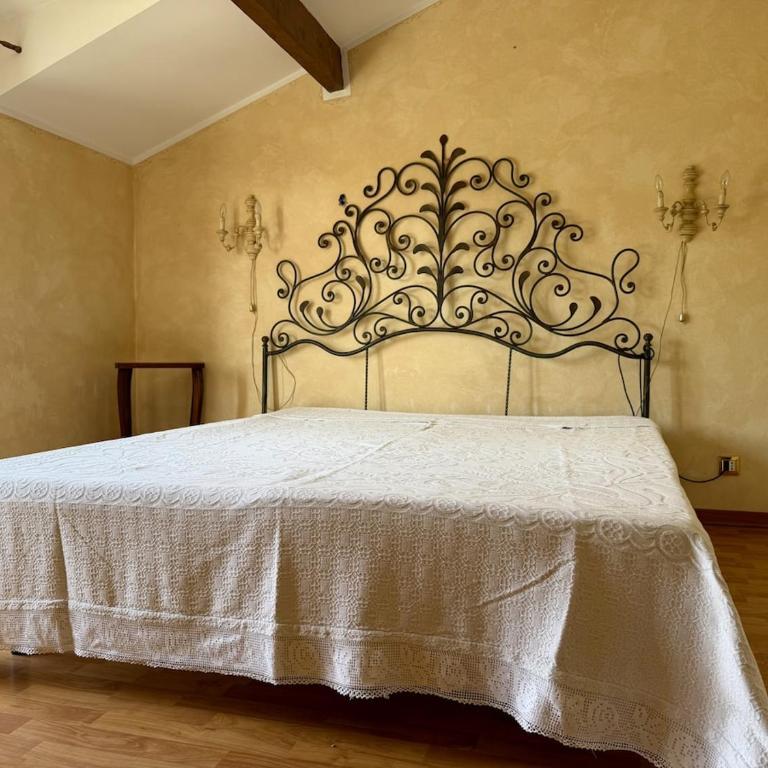 HOST4U IMperia - Casa Uccia Artallo - Appartamento con 2 Camere da Letto - 9