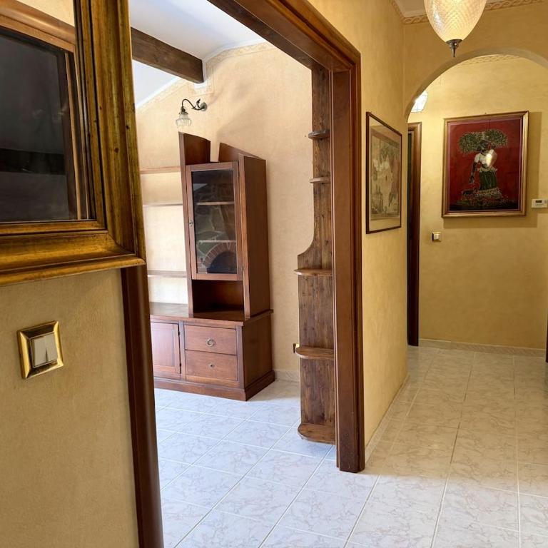 HOST4U IMperia - Casa Uccia Artallo - Appartamento con 2 Camere da Letto - 10