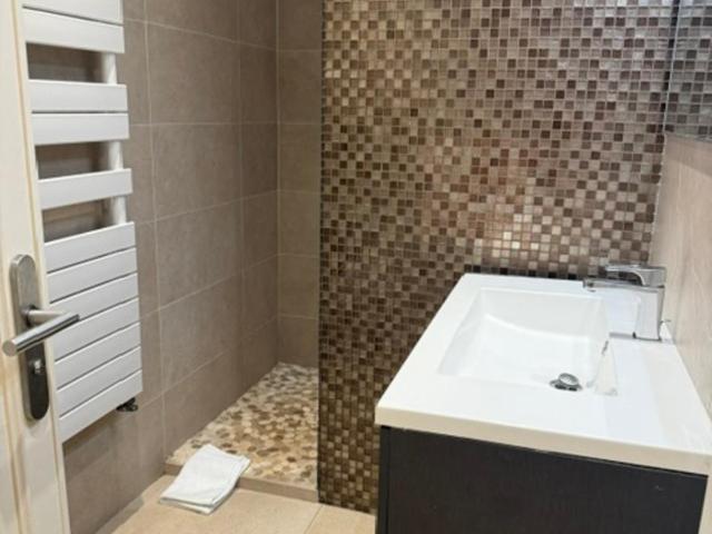 A deux pas des plages, Appartement-villa climatisé avec piscine et parc - Appartement 2 Chambres - 23
