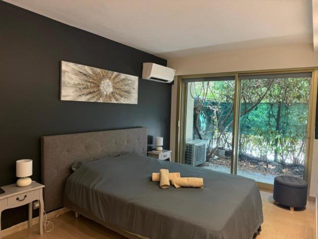 A deux pas des plages, Appartement-villa climatisé avec piscine et parc - Appartement 2 Chambres - 13