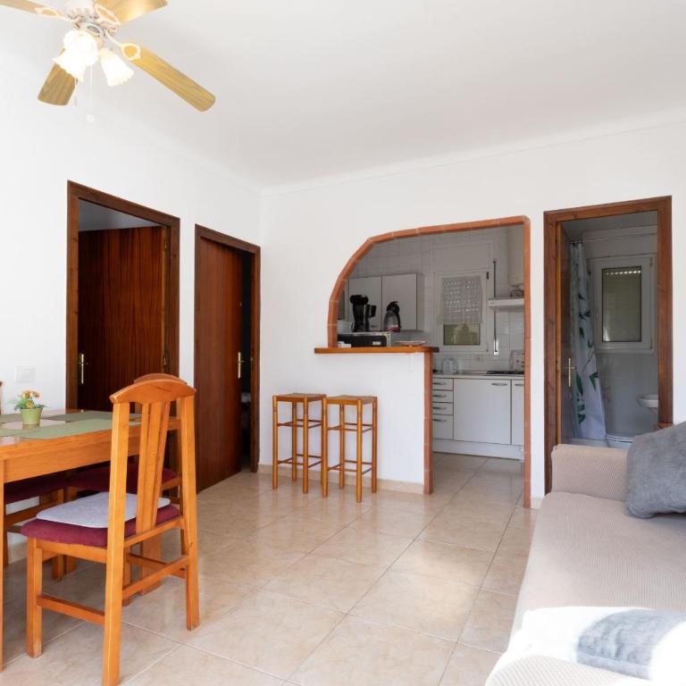 WELCS APARTAMENTOS FALCONERA con piscina - Apartamento - 6