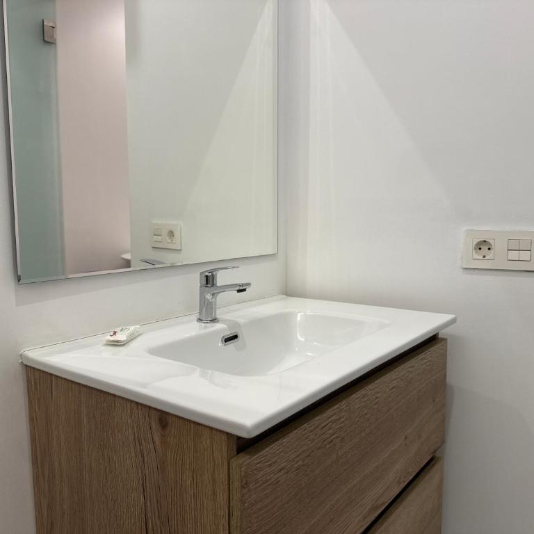 Shabolo Self Check-in Apartments - Studio - 7