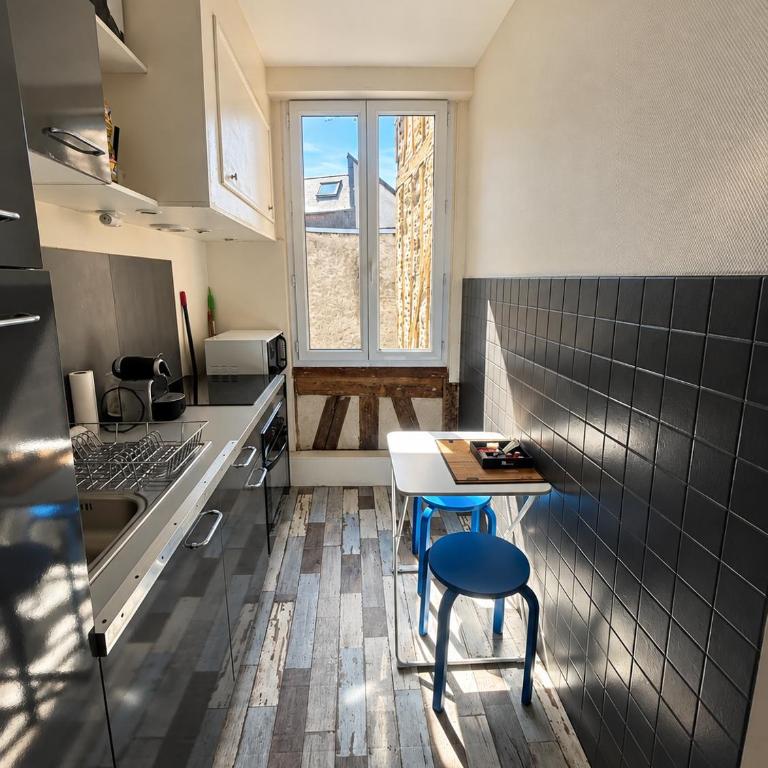 Le Royal Colbert - Hyper Centre - Cozy & Elegant - Appartement - Vue sur Ville - 11
