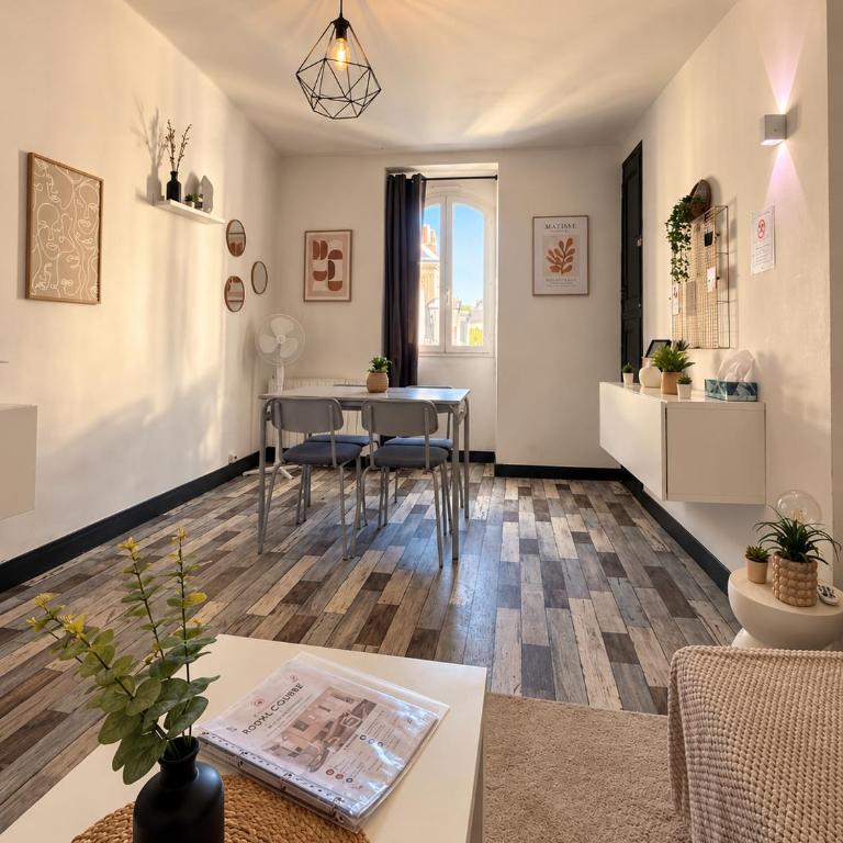 Le Royal Colbert - Hyper Centre - Cozy & Elegant - Appartement - Vue sur Ville - 4