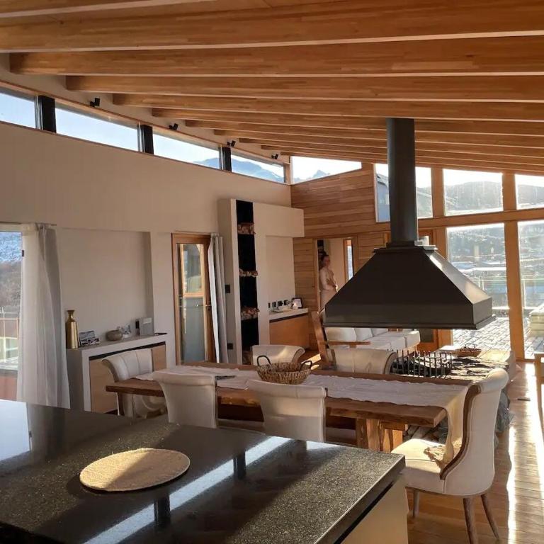 Beautiful penthouse with amazing views - One-Bedroom Apartment - 24