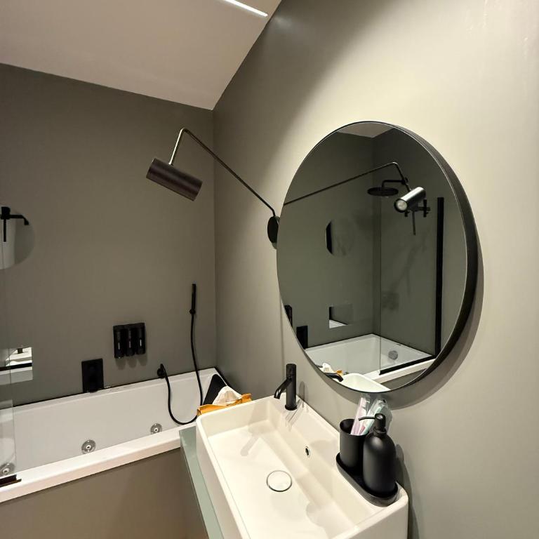 Cosy - Camera Matrimoniale con Bagno Privato - 7