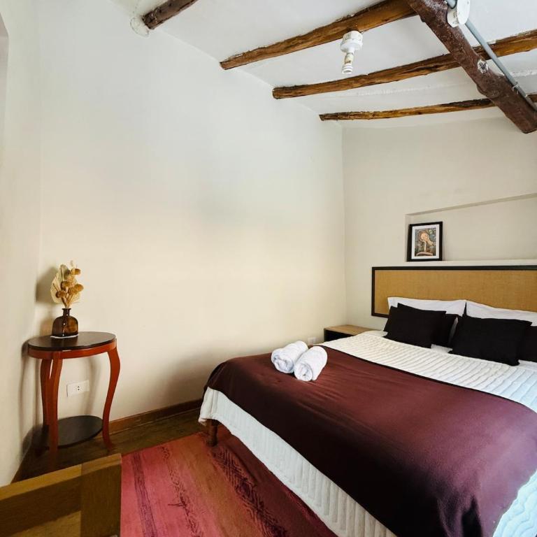 Private house perfectly located - One-Bedroom Apartment - 13