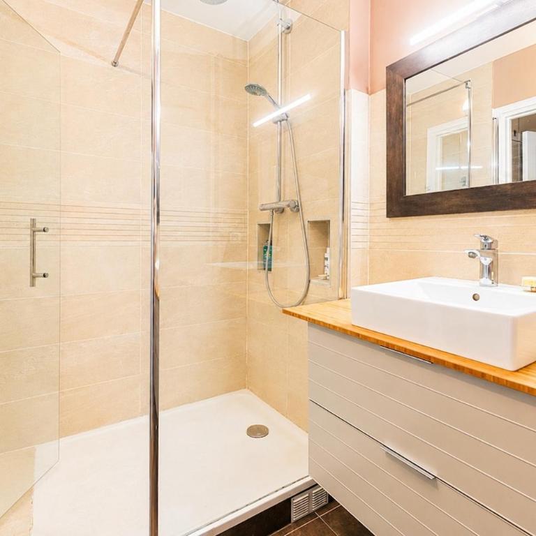 Rooftop & Pool - Secure private parking - Apartment mit 1 Schlafzimmer - 7