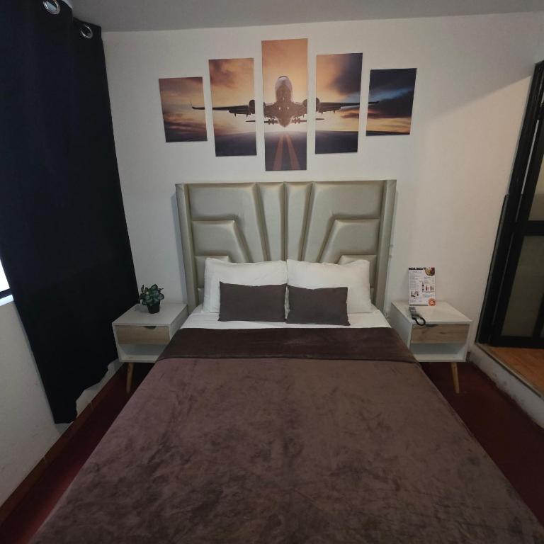 Lima Airport Hostel - FREE AIRPORT PICK UP - Single Room with Private Bathroom - 65