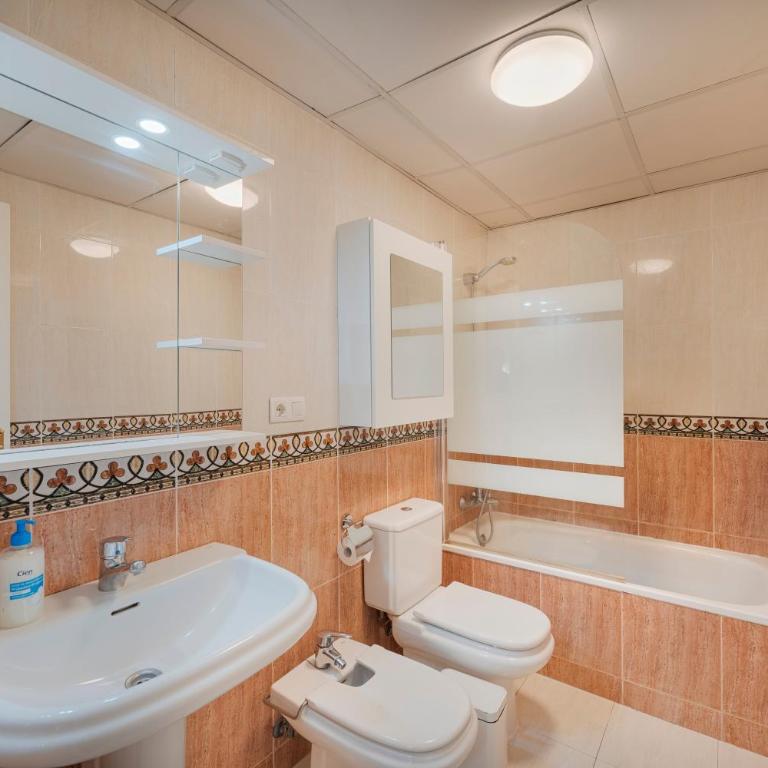 Gran apartamento para 6 personas en Fuengirola - Apartamento de 3 dormitorios - 5