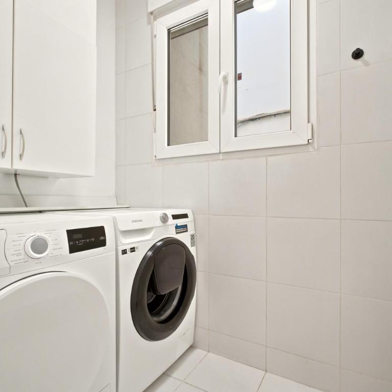 Amplio Apartamento Puerta del Sol - Apartment - 9