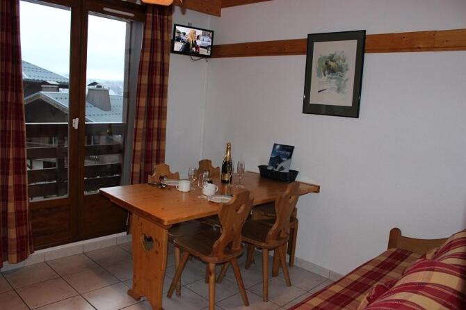 Résidence Reine Blanche - CHARMANT APPARTEMENT POUR 4 PERSONNES BIEN EQUIPE ET AU SEIN D'UN QUARTIER CALME MAE-7656 - Appartamento - 4