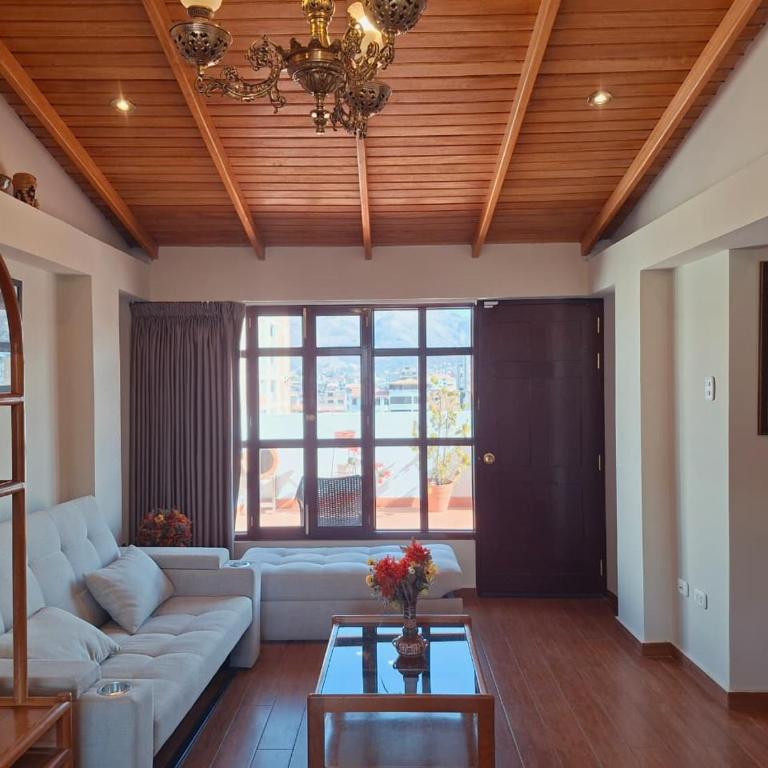 Buena Vista Terrace & Wood - One-Bedroom Apartment - 3