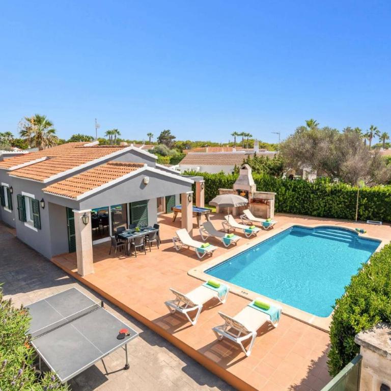 Villa Violeta by Villa Plus - Villa - 4