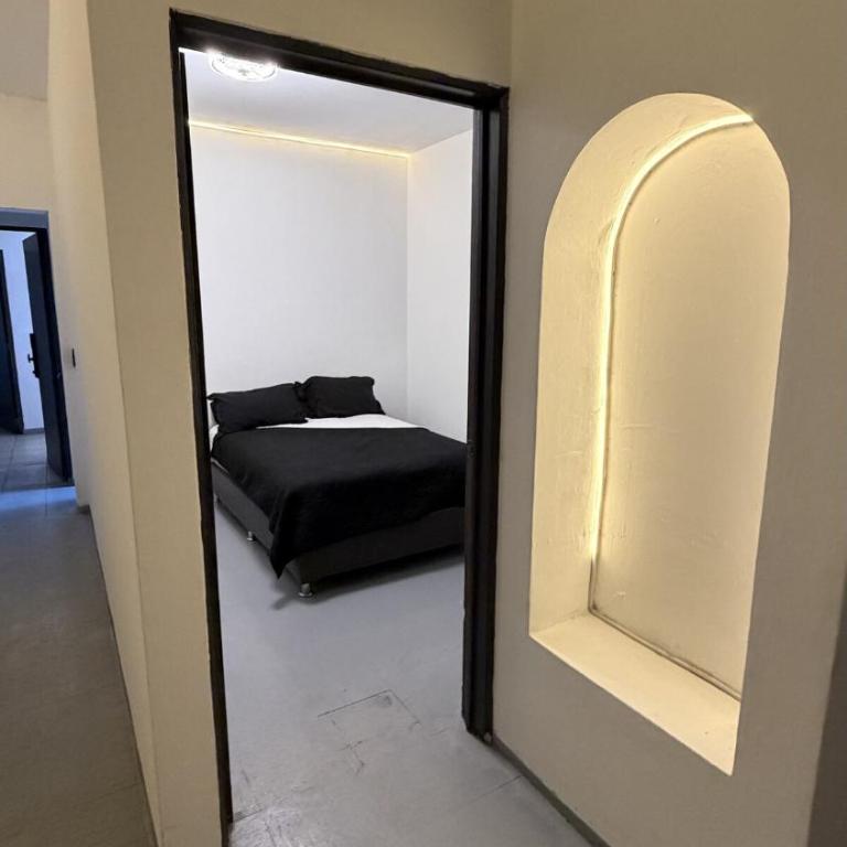 THE BEST LOfT IN THE AMERICANA ZONE 202 - One-Bedroom Apartment with Balcony - 5