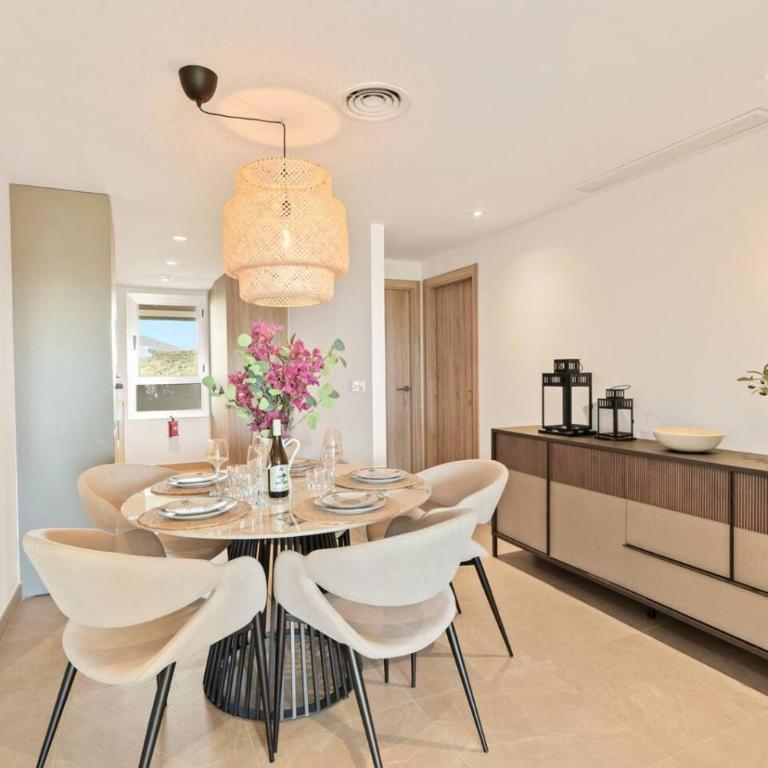 Sunny Golf Apartment - Golf and Pool Views - Appartamento - 8