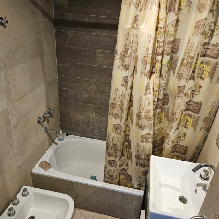 Sofias, Casa a 4 cuadras de la playa - Casa de 2 dormitorios - 5