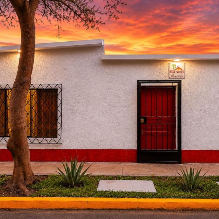Casa Pacheco 2 - Modern 2BR 1 BA, Walk to Castle and Beach, Secure Parking Included - Two-Bedroom House - 1