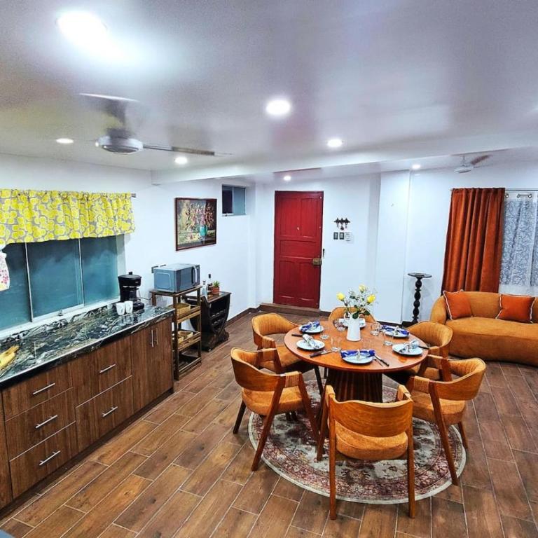 Casa Pacheco 2 - Modern 2BR 1 BA, Walk to Castle and Beach, Secure Parking Included - Two-Bedroom House - 3