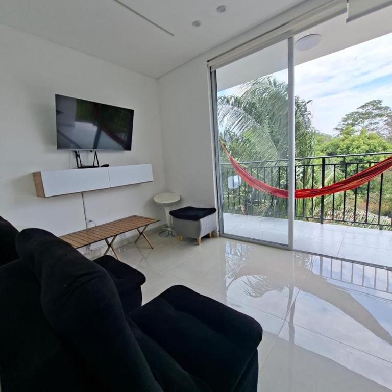Hermoso Apartamento con Piscina 3 Habitaciones V52 - Three-Bedroom Apartment - 7