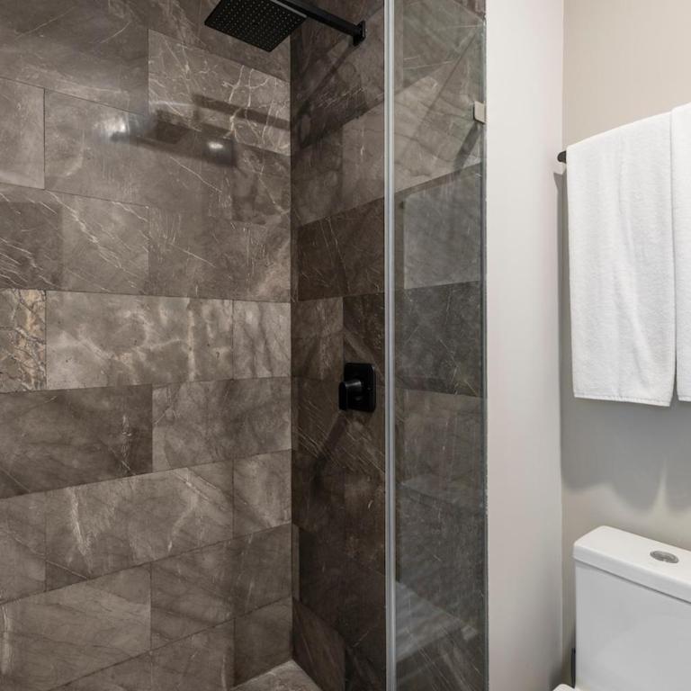 Unique PH with Ocean View and Jacuzzi 3Bed 4Bath - Apartamento - 45