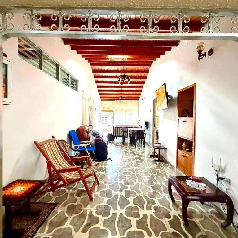 Villa YARA - Four-Bedroom House - 22