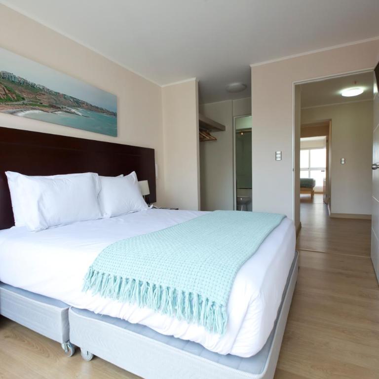 Pardo Miraflores - Three-Bedroom Apartment - 3