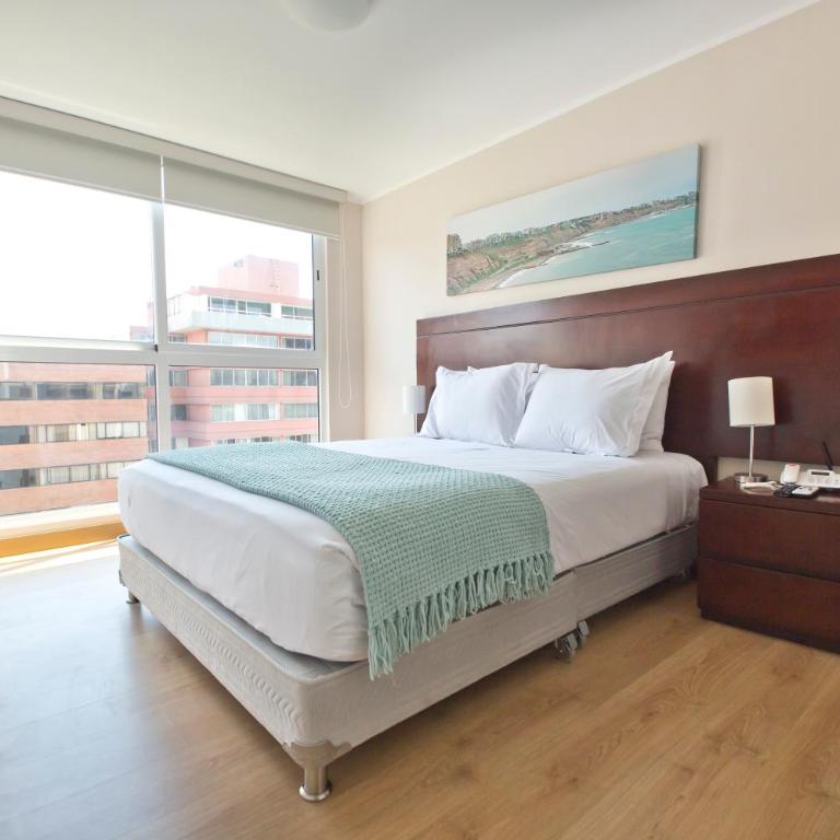 Pardo Miraflores - Three-Bedroom Apartment - 4