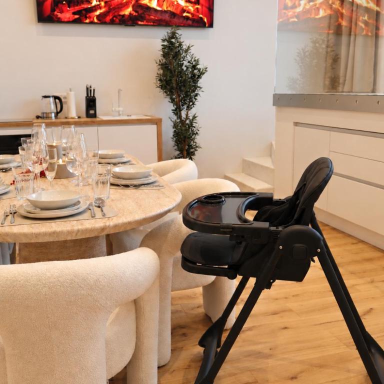 Allgäu Living l Alpin Loft - Immenstadt im Allgäu - Neu renoviert - innenliegender Balkon - bis 6 Personen - Parkplatz - Apartment mit 2 Schlafzimmern - 43