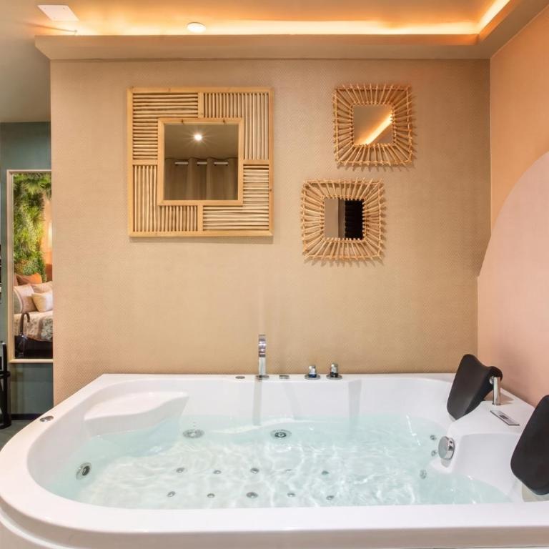 Éden Doré - Suite Jacuzzi Privatif & Parking - Appartement 1 Chambre - 2