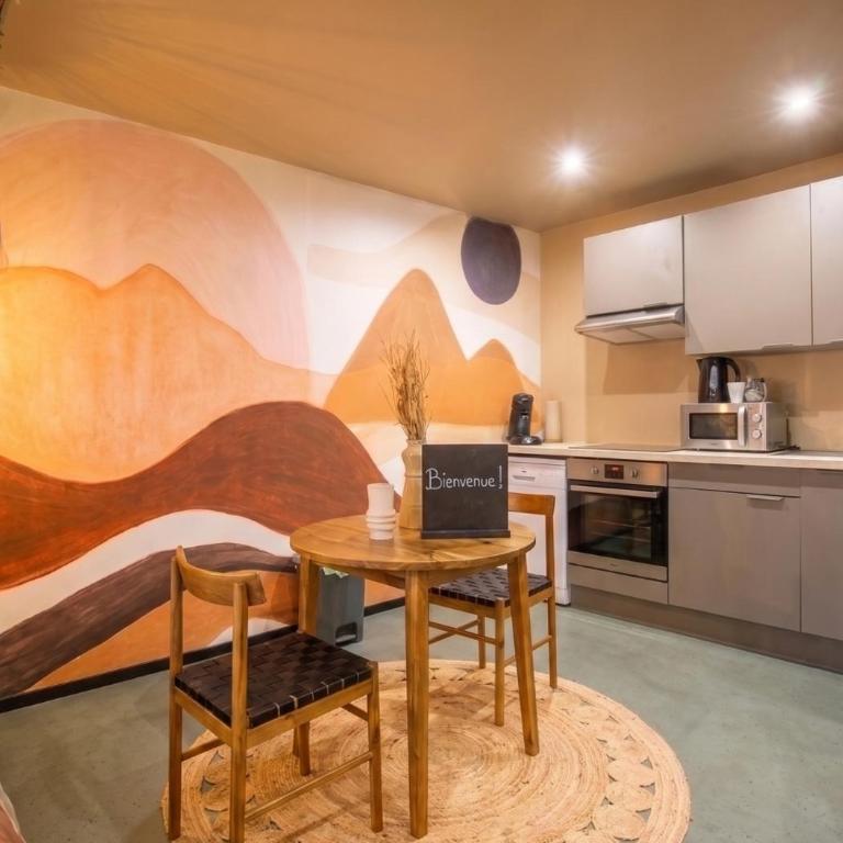 Éden Doré - Suite Jacuzzi Privatif & Parking - Appartement 1 Chambre - 16