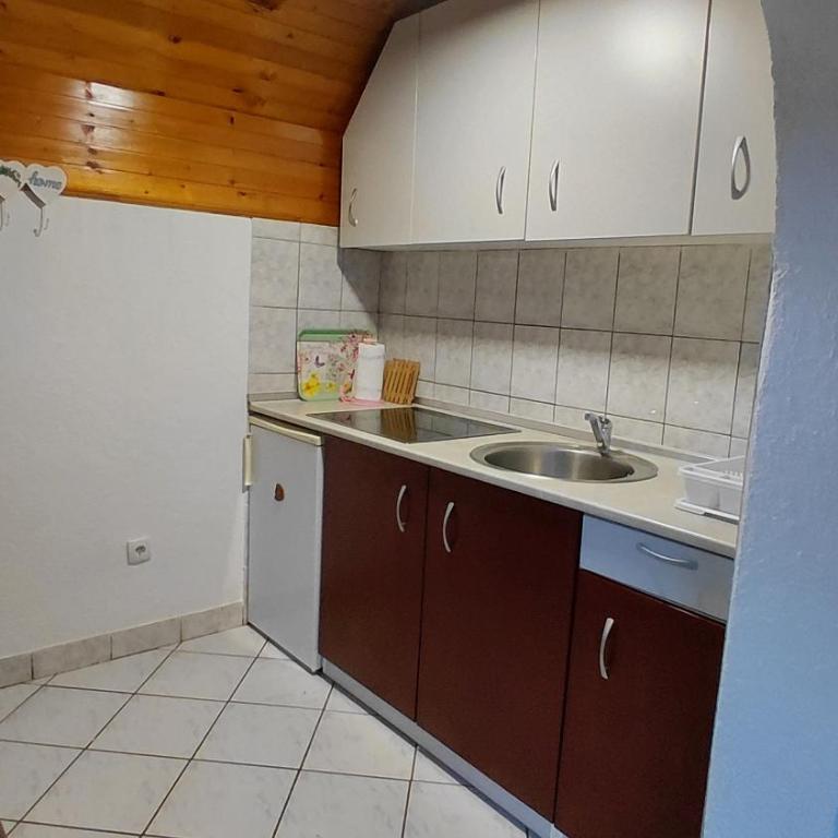 Villa Strahinja Lux Jahorina - Apartman sa 2 Spavaće Sobe (8 Odraslih Osoba) - 23