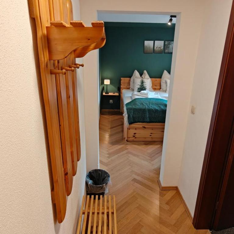 Hotel Forsthaus Ruhpolding incl Chiemgau Karte - Doppelzimmer mit Balkon - 8