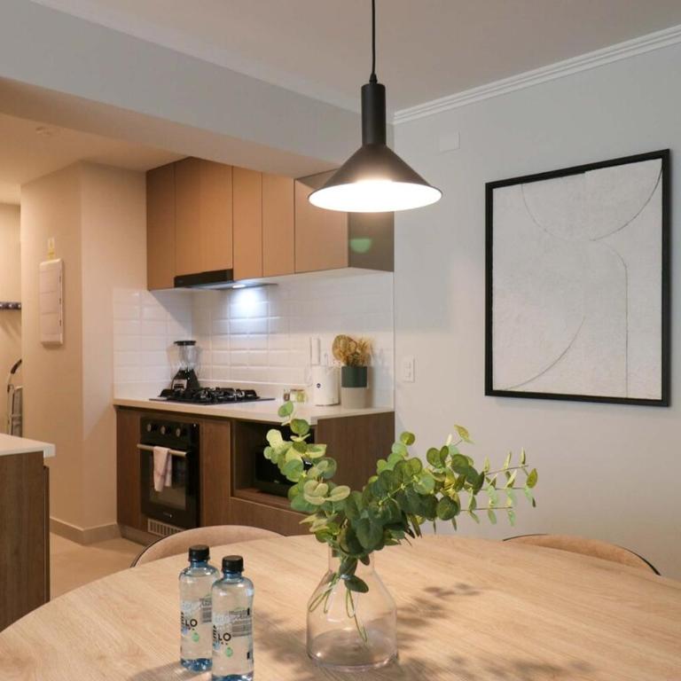 Royal 3BR with Parking & Balcony near Larcomar by Geko - Three-Bedroom Apartment with Balcony - 13