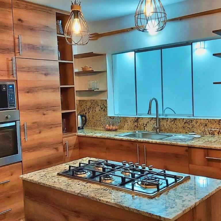 Casa Pacheco - Luxury 2BR/2BA w/ Jacuzzi - Walk to Beach & Castle - Two-Bedroom House - 4
