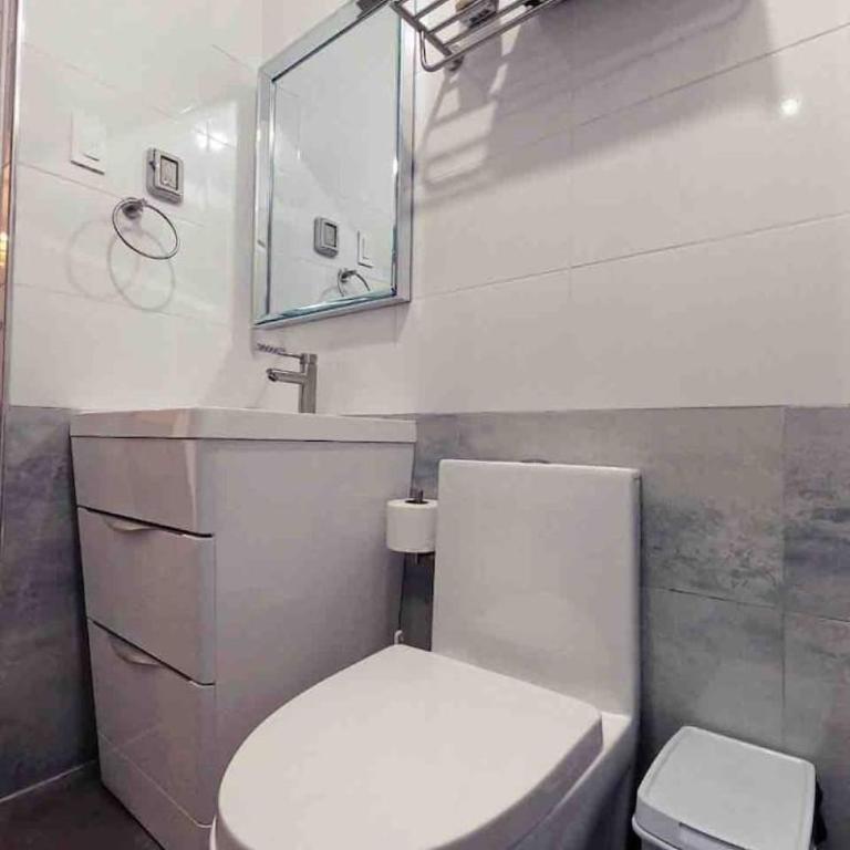 Casa Pacheco - Luxury 2BR/2BA w/ Jacuzzi - Walk to Beach & Castle - Two-Bedroom House - 22