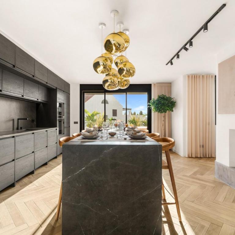 Superb Lorcrimar apartment, Puerto Banus, Marbella - Apartamento de 2 dormitorios - 9
